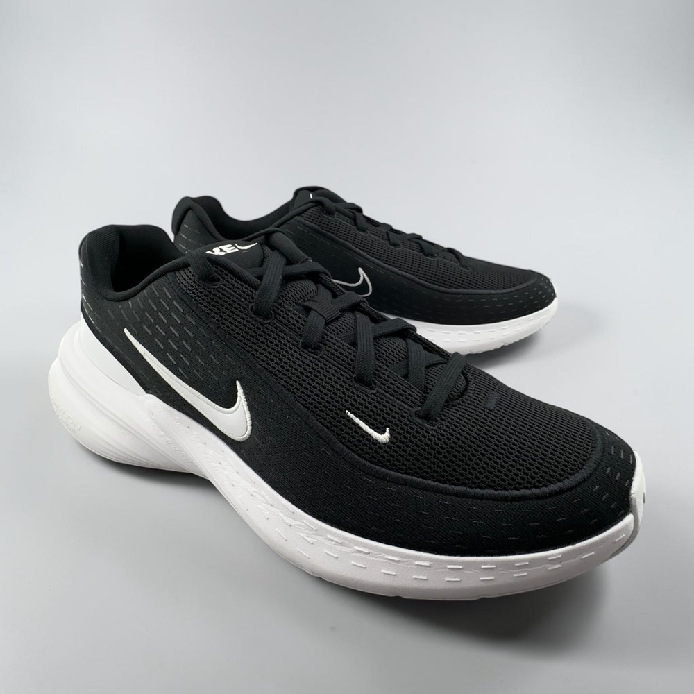 Nike Uplift SC Running Shoes Mens 11.5 Black White Phylon Cushion IB2765-002 NEW